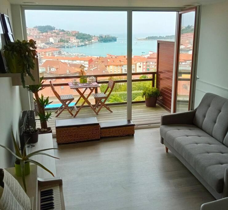 Terraza Y Piscina Con Vistas Espectaculares Al Mar Parking Cubierto Apartman San Vicente de la Barquera Kültér fotó