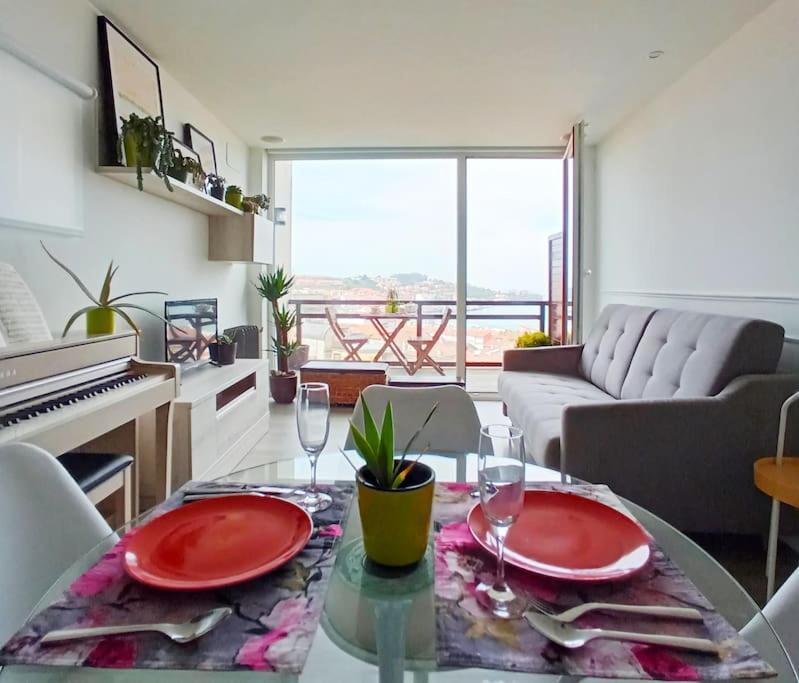 Terraza Y Piscina Con Vistas Espectaculares Al Mar Parking Cubierto Apartman San Vicente de la Barquera Kültér fotó